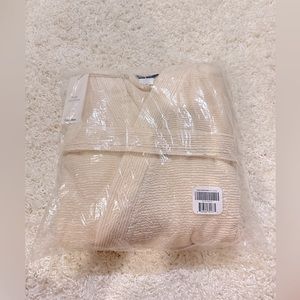 Brooklinen bathrobe in organic ribbed brand new